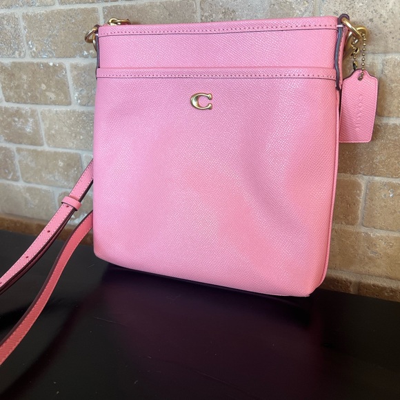 Coach Kitt Messenger Crossbody Bag Purse with Dust Bag - Picture 3 of 11